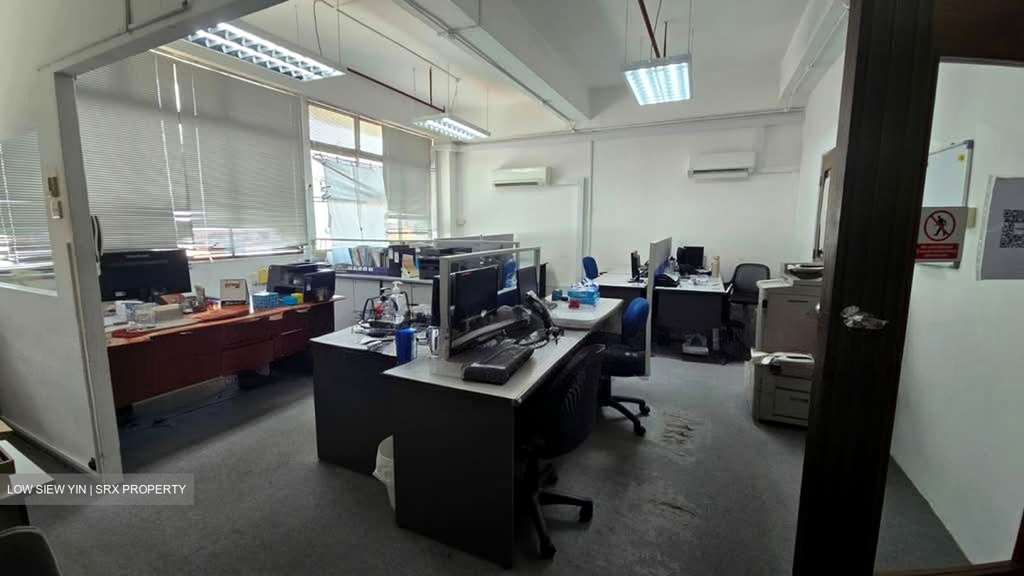 Chancerlodge Complex (D14), Factory #565088821